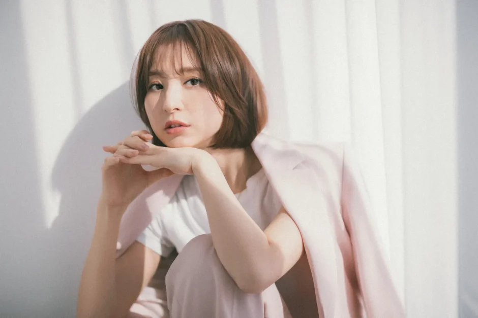 篠田麻里子が旦那と離婚した理由は？子供はいる？現在の仕事についても